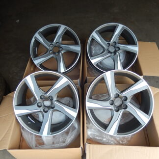 NIEUWE 18 INCH VOLVO V70/V40/V50/V60/C30/S60 IXION VELGEN