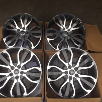NIEUWE 20 INCH RANGE ROVER VELGEN EVT INCL BANDEN 255 50 R20