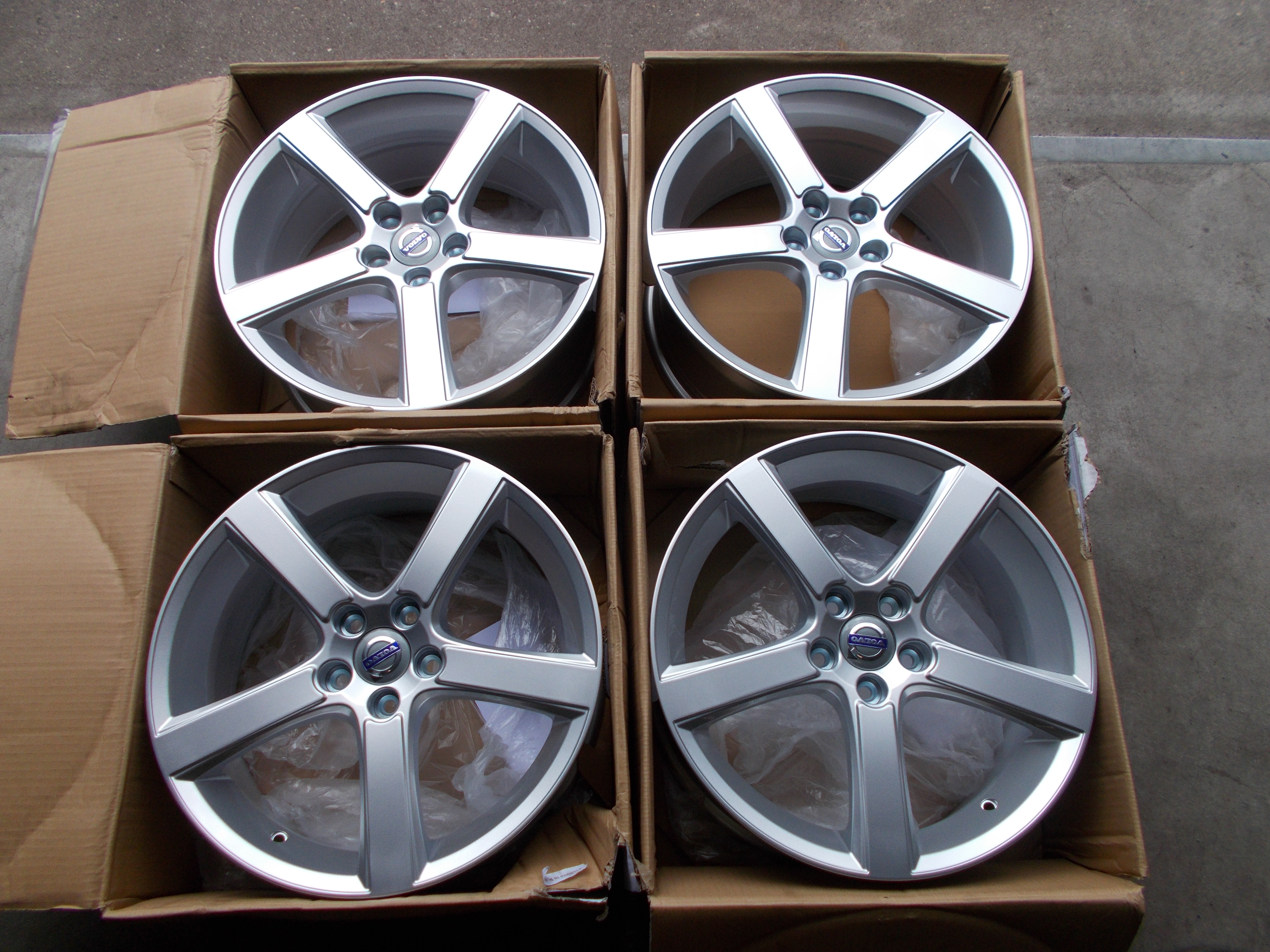 Zoek machine optimalisatie Rimpelingen Sinds NIEUWE 18 INCH VOLVO C30 V40 V50 V60 V70 S40 MIDIR VELGEN | Bandenhandel Waalwijk Zoek machine optimalisatie Rimpelingen Sinds NIEUWE 18 INCH VOLVO C30 V40 V50 V60 V70 S40 MIDIR VELGEN | Bandenhandel Waalwijk