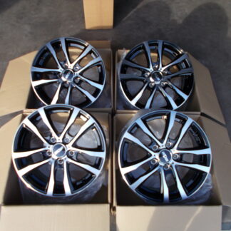 NIEUWE KIA NIRO VELGEN + VREDESTEIN WINTERBANDEN 205 60 R16