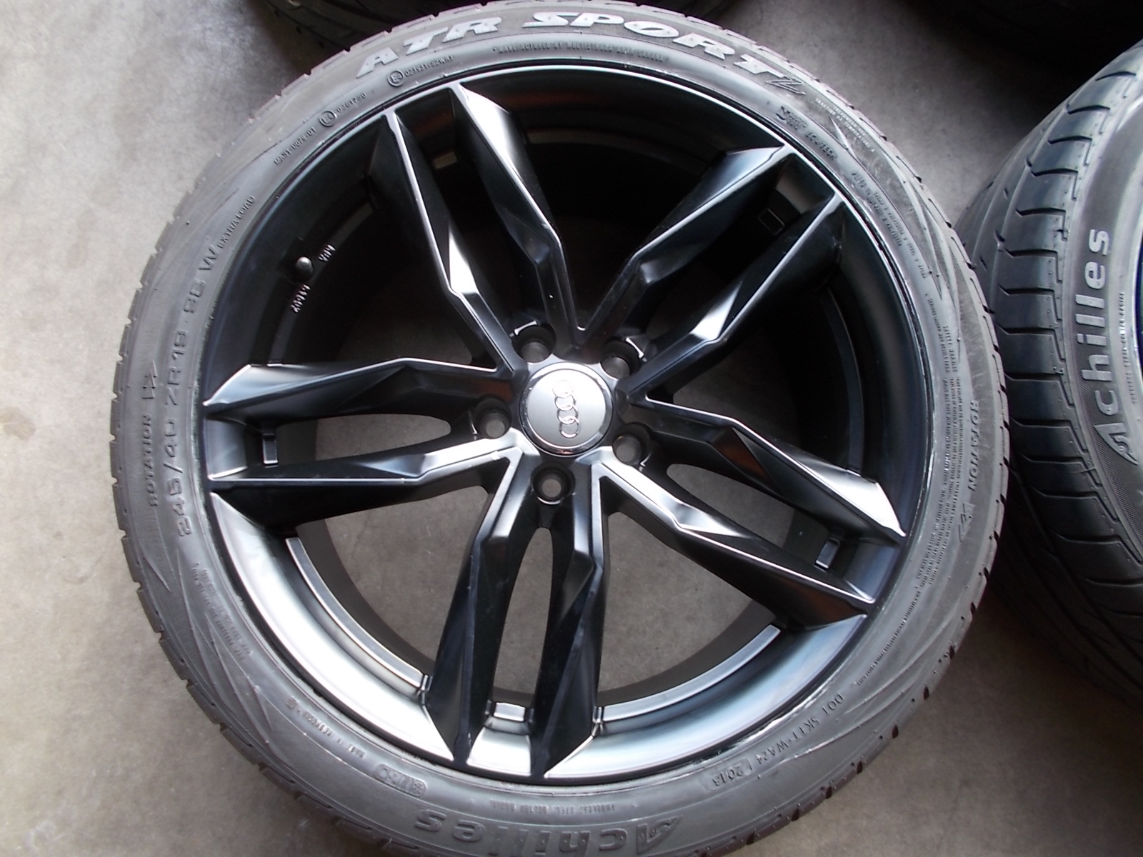 Tien jaar Aarzelen Merchandising NIEUWE 19 INCH AUDI A4 A6 A5 VELGEN + BANDEN 245 40 R19 | Bandenhandel Waalwijk Tien jaar Aarzelen Merchandising NIEUWE 19 INCH AUDI A4 A6 A5 VELGEN + BANDEN 245 40 R19 | Bandenhandel Waalwijk
