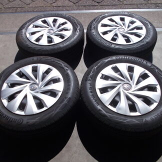 ZGAN ORIGINELE VW POLO IBIZA FABIA A1 VELGEN + WINTERBANDEN 185 60 R15