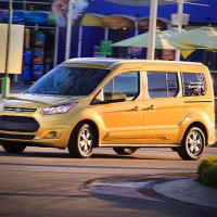 2014-ford-transit-connect-wagon-starts-from-25520-photo-gallery-medium_15