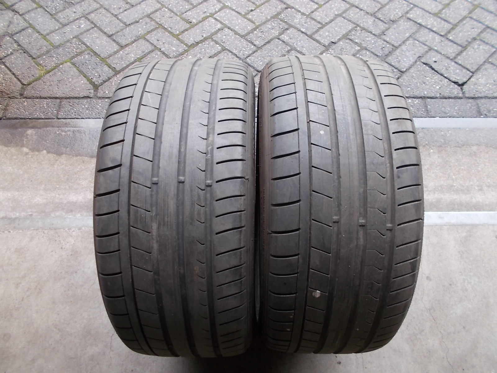 2X DUNLOP SP SPORT MAXX GT BANDEN 265 35 R20 99Y XL 5,5MM