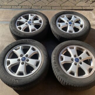 FORD TRANSIT CONNECT VELGEN + WINTERBANDEN 205 60 R16