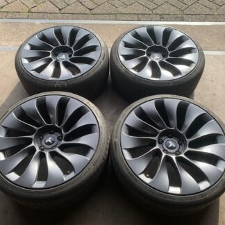 ORIGINELE TESLA MODEL 3 Y INDUCTION VELGEN + BANDEN 235 35 R20 + TPMS