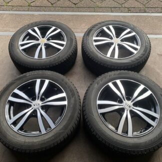 KIA NIRO VELGEN + HANKOOK WINTERBANDEN 205 60 R16 + TPMS