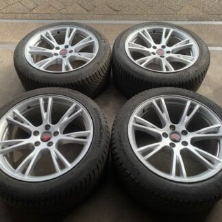 ORIGINELE TESLA MODEL Y GEMINI VELGEN + 4S BANDEN 255 45 R19 +BLE