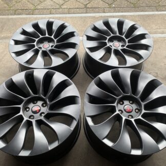 21 INCH TESLA MODEL Y UBERTURBINE VELGEN BREEDSET + NIEUWE BLE SENSOREN