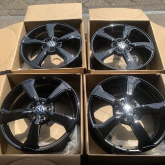 NIEUWE 18 INCH VW GOLF 5/6/7/8 CADDY A3 LEON VELGEN