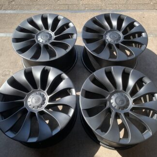 ZGAN ORIGINELE 21 INCH TESLA MODEL Y UBERTURBINE VELGEN +BLE