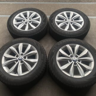 ORIGINELE VW POLO IBIZA FABIA A1 VELGEN 4S BANDEN 185 65 R15