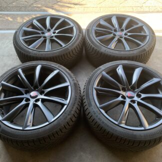 ZGAN TESLA MODEL 3 VELGEN + ALL SEASON BANDEN 235 40 R19 BLE