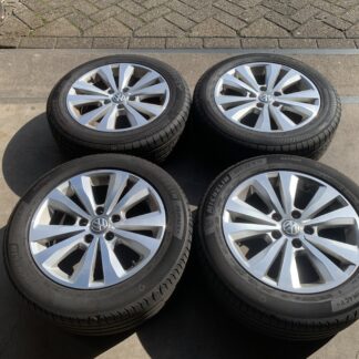 OEM VW GOLF 5/6/7/8 CADDY TORONTO VELGEN + BANDEN 205 55 R16