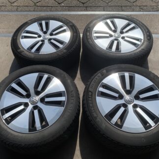 ORIGINELE VW GOLF CADDY A3 SEAT VELGEN + WINTERBANDEN 205 55 R16