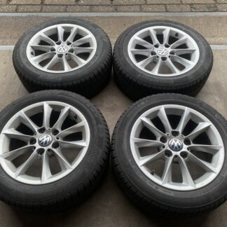 VW TRANSPORTER T5 T6 VELGEN + NIEUWE 4S BANDEN 215 65 R16