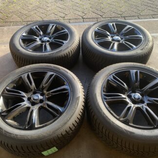 ZGAN ORIGINELE RANGE ROVER VELAR VELGEN + WINTERBANDEN 255 55 R20 TPMS